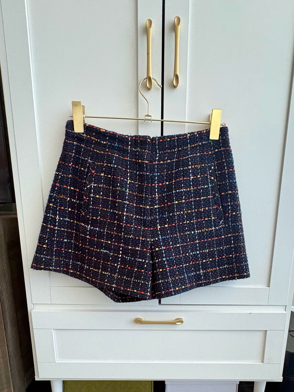 Veronica Beard Like New-Tailored Navy Tweed Women’s Shorts